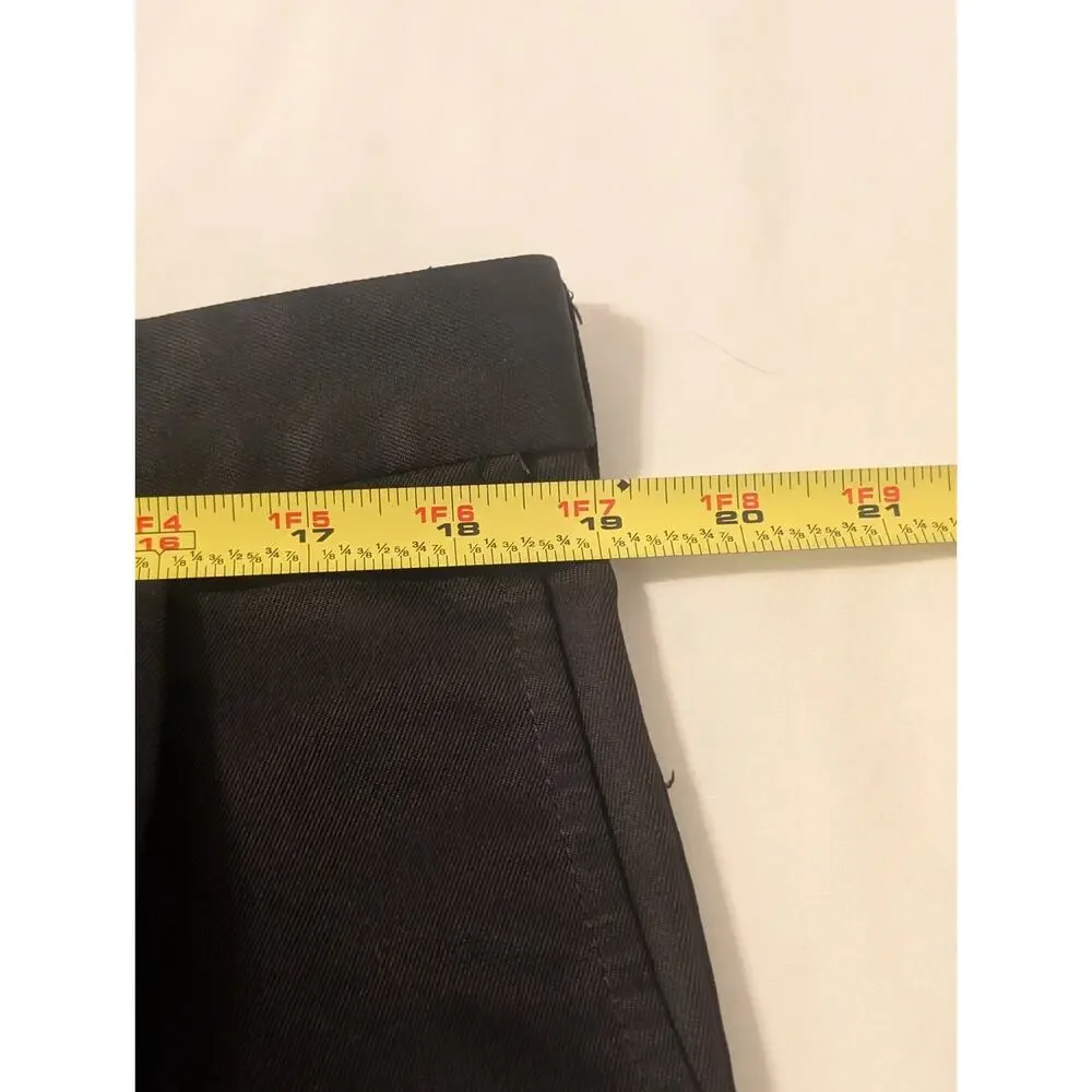 Haggar Shorts Mens 36 Black & grayish Pleated Classic Walk Flex Waist 2 pairs